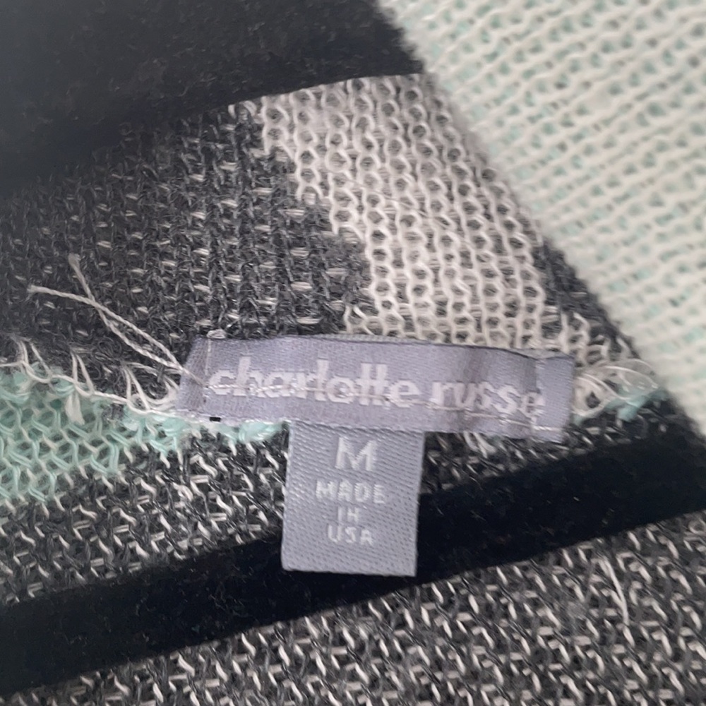 Cardigan - Picture 2 of 3